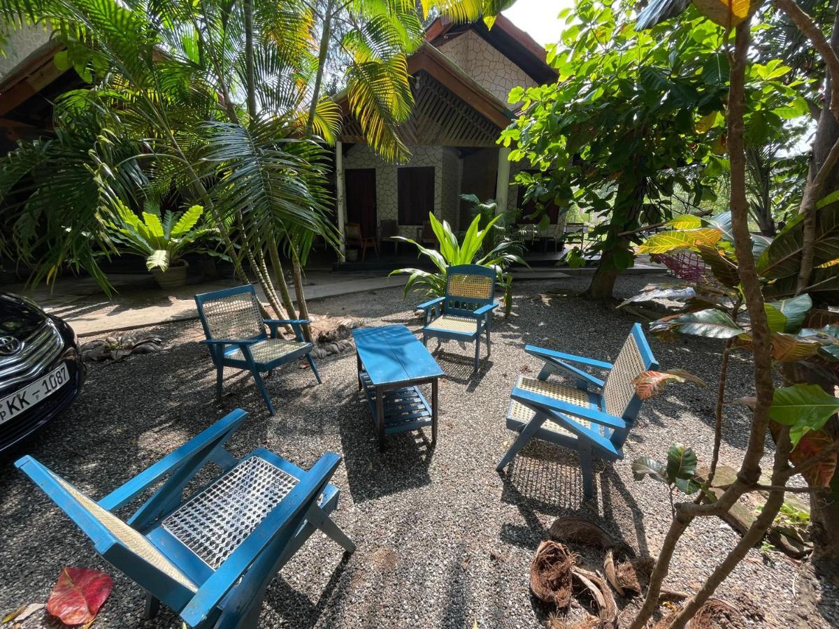 New Roy Guest House Kalkudah  Bagian luar foto
